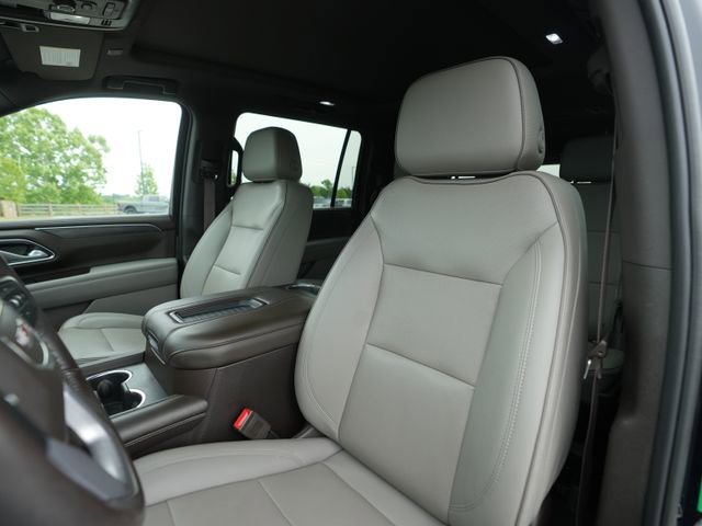 Used 2022 GMC Yukon XL SLT w/ SLT Premium Package AWD/4WD image 41
