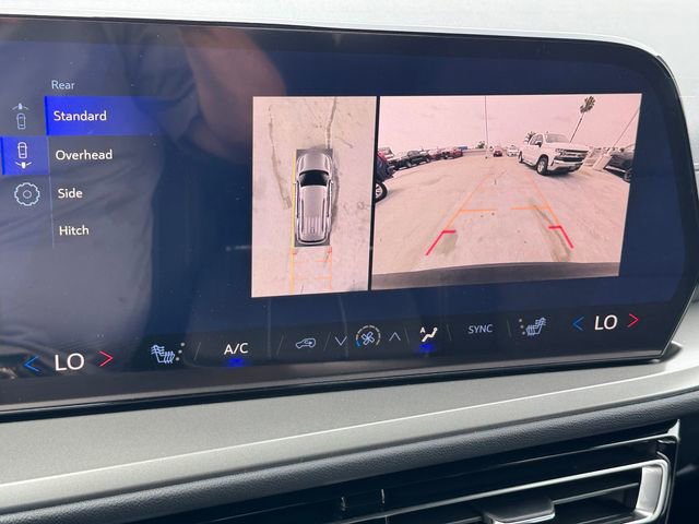 New 2026 Chevrolet Traverse LT w/ Driver Confidence Package image 14