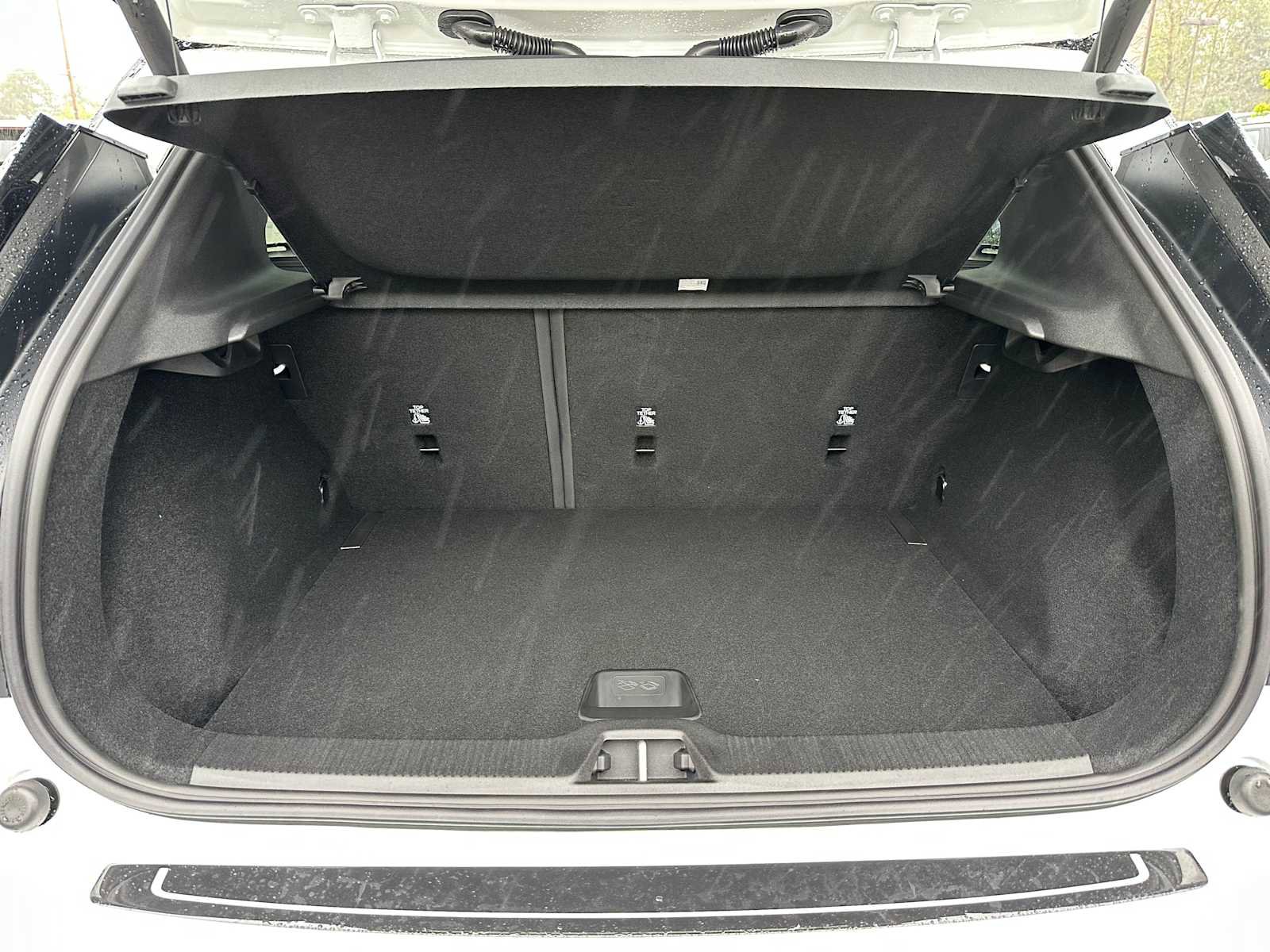New 2026 Volvo EX30 Plus w/ Protection Package Premier AWD/4WD image 14
