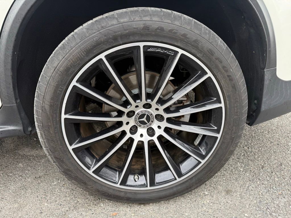 Used 2018 Mercedes-Benz GLC 300 4MATIC Coupe image 6