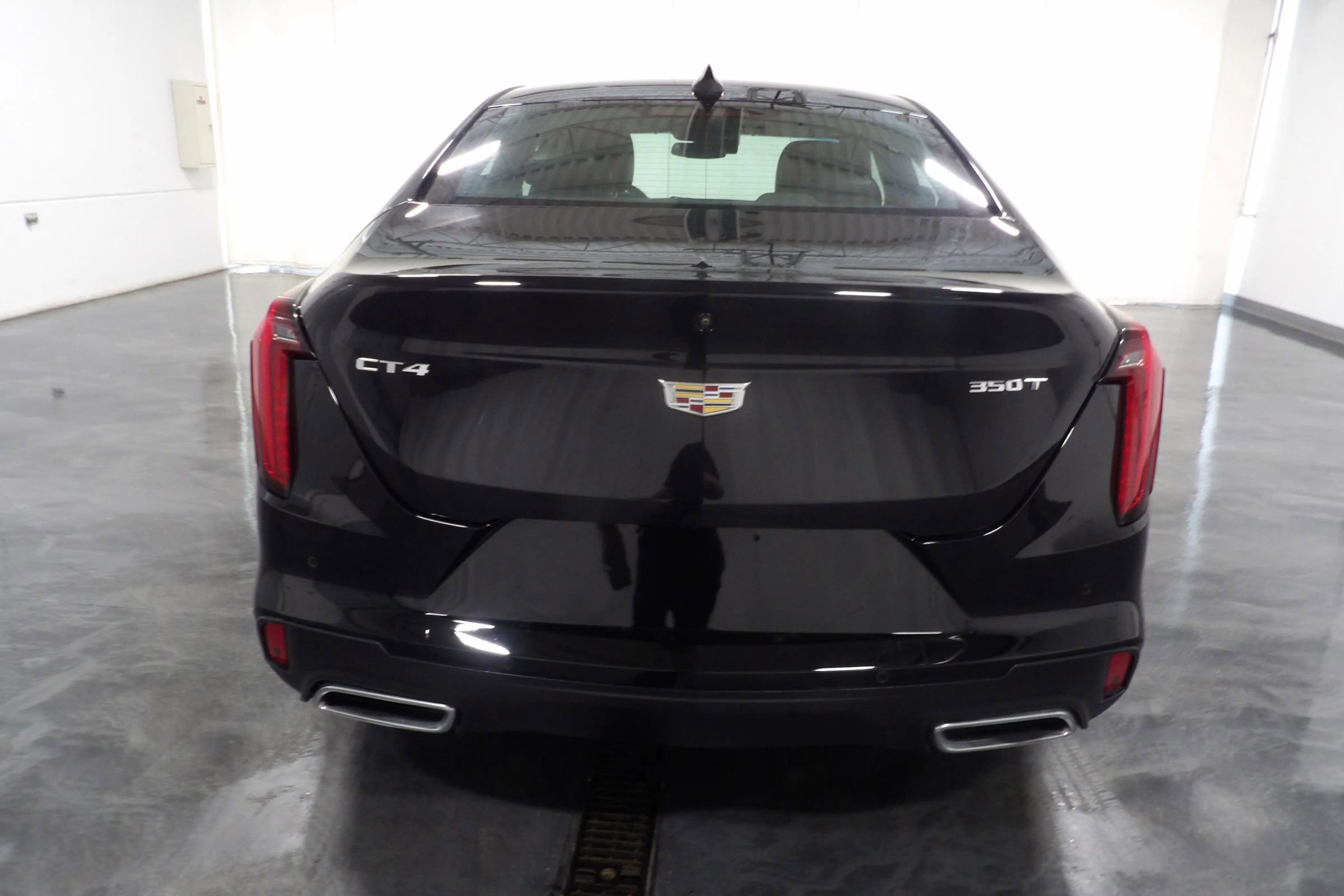 Used 2021 Cadillac CT4 Premium Luxury image 6