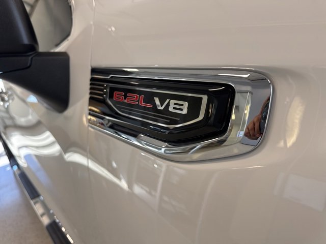 New 2026 GMC Sierra 1500 SLT w/ SLT Premium Plus Package image 18