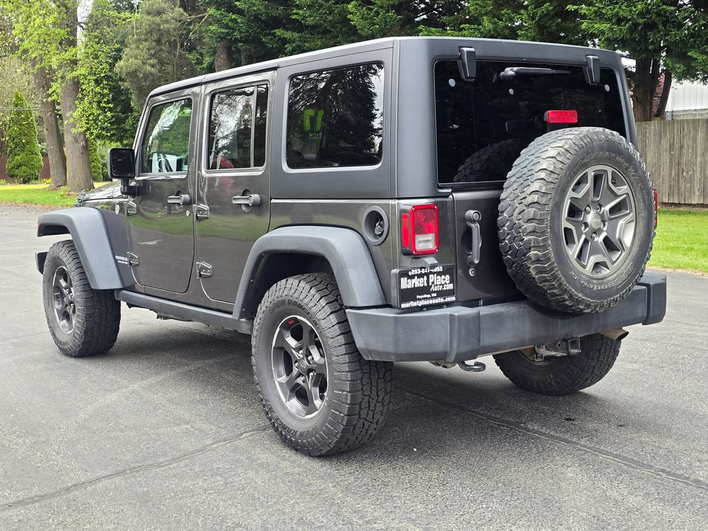 Used 2017 Jeep Wrangler Unlimited Rubicon w/ Connectivity Group AWD/4WD image 4