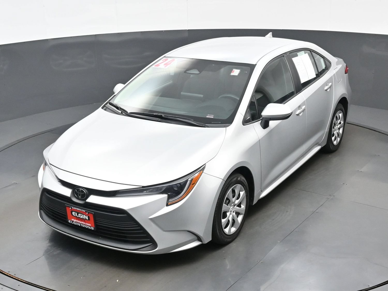 Used 2024 Toyota Corolla LE FWD image 33