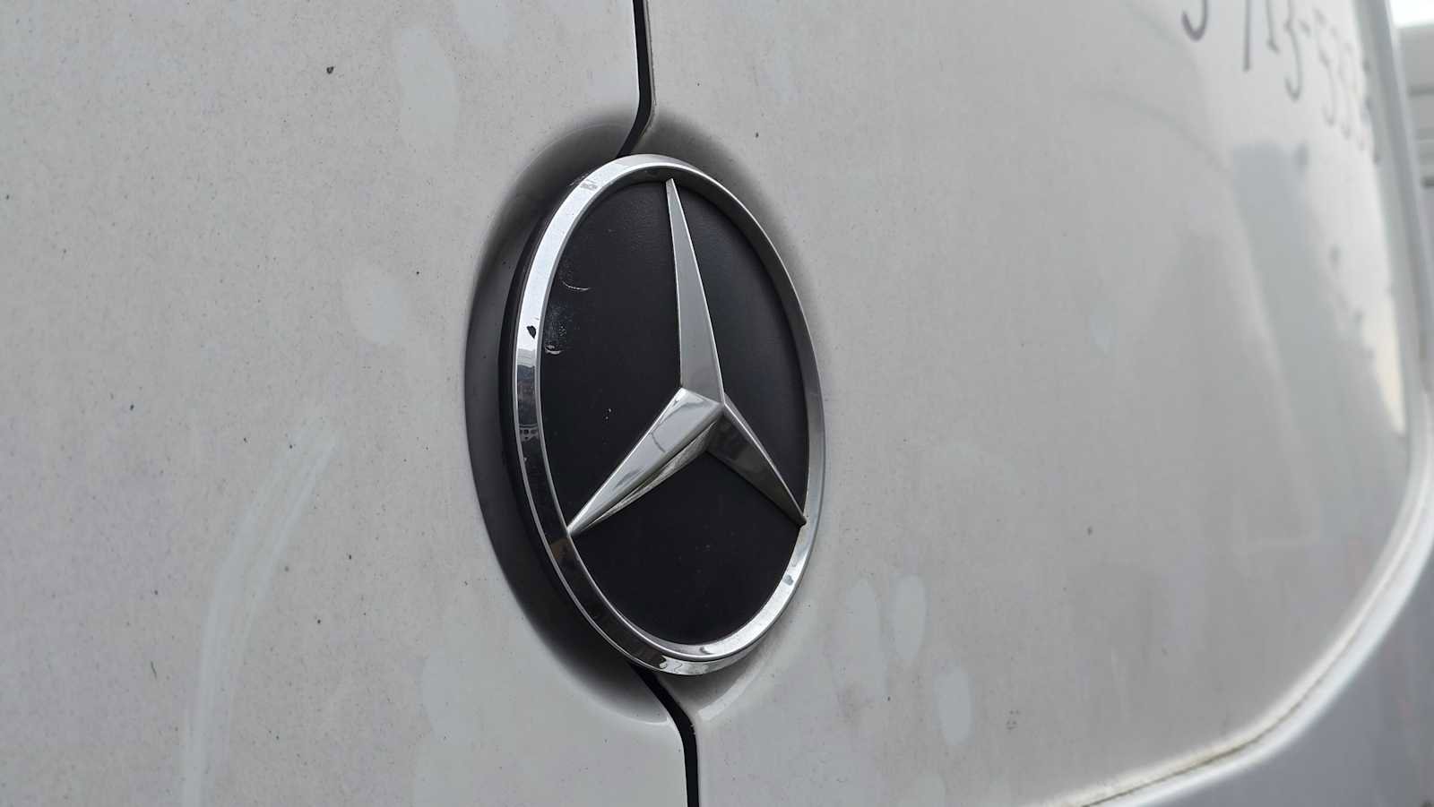 Used 2018 Mercedes-Benz Sprinter 2500 image 16