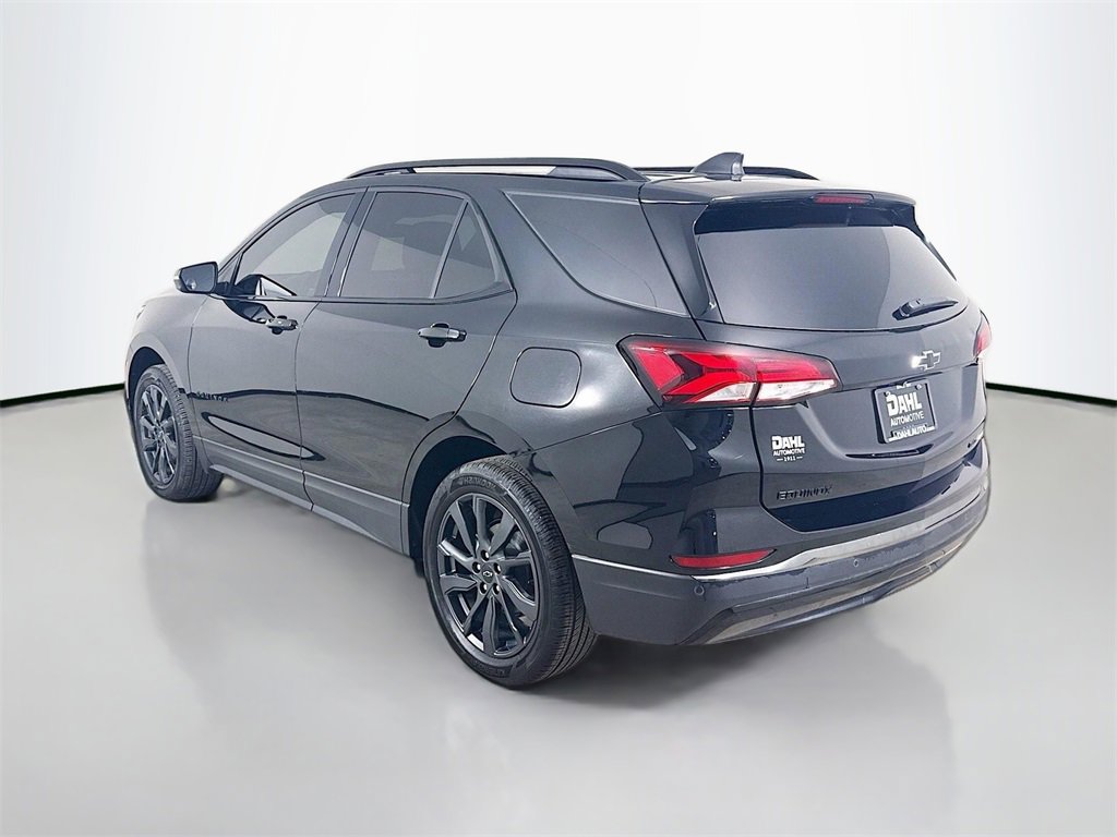 Used 2023 Chevrolet Equinox RS w/ RS Leather Package image 9