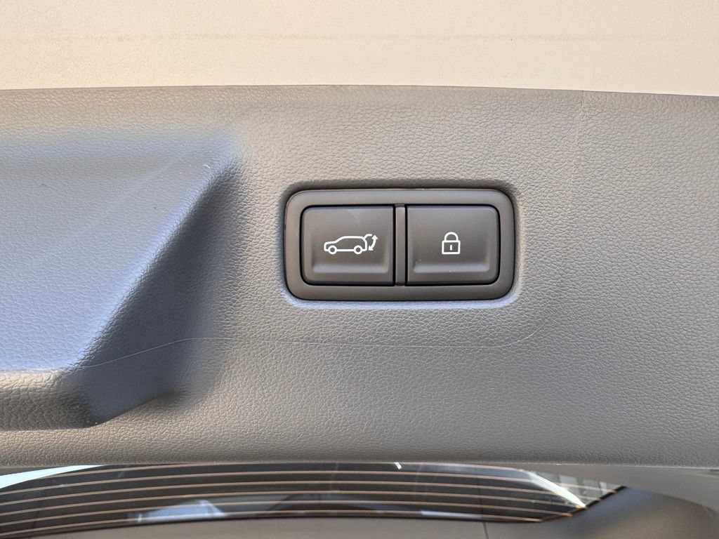 New 2026 Hyundai Santa Fe SE FWD image 13