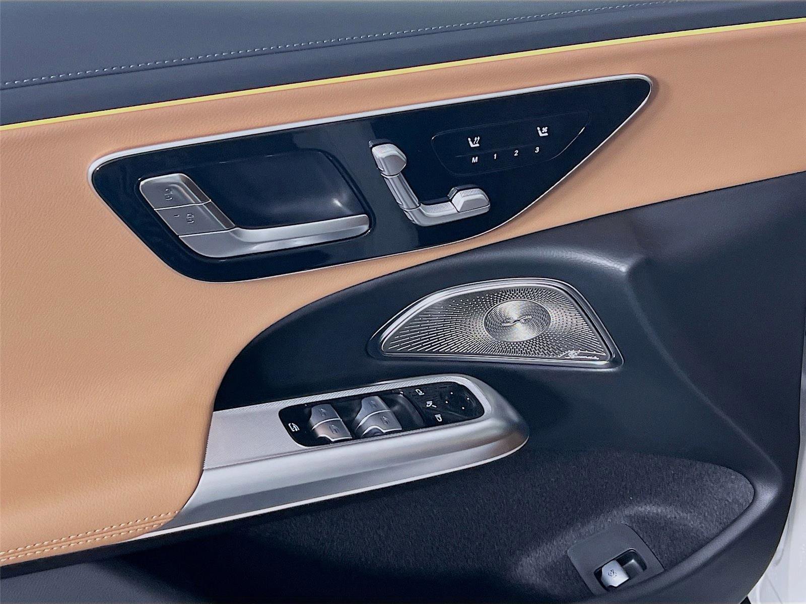 Used 2025 Mercedes-Benz E 450 4MATIC All-Terrain Wagon image 16