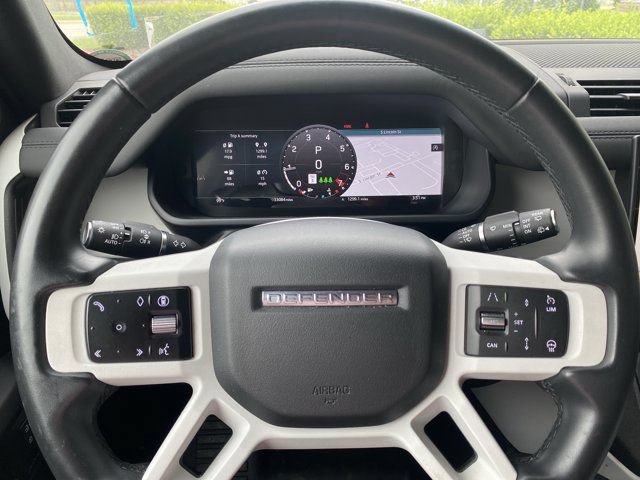 Used 2025 Land Rover Defender 110 S AWD/4WD image 20