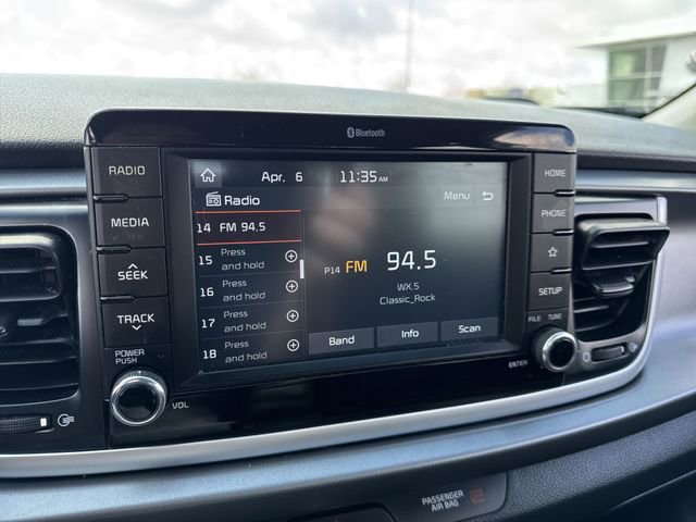 Used 2019 Kia Rio S image 13