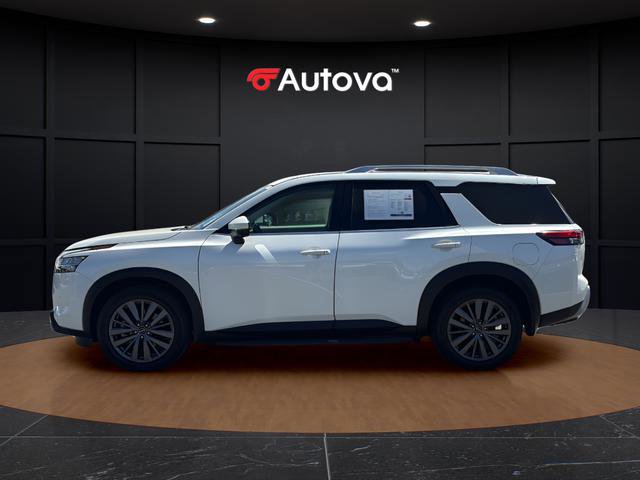 Used 2023 Nissan Pathfinder SL w/ SL Premium Package AWD/4WD image 2