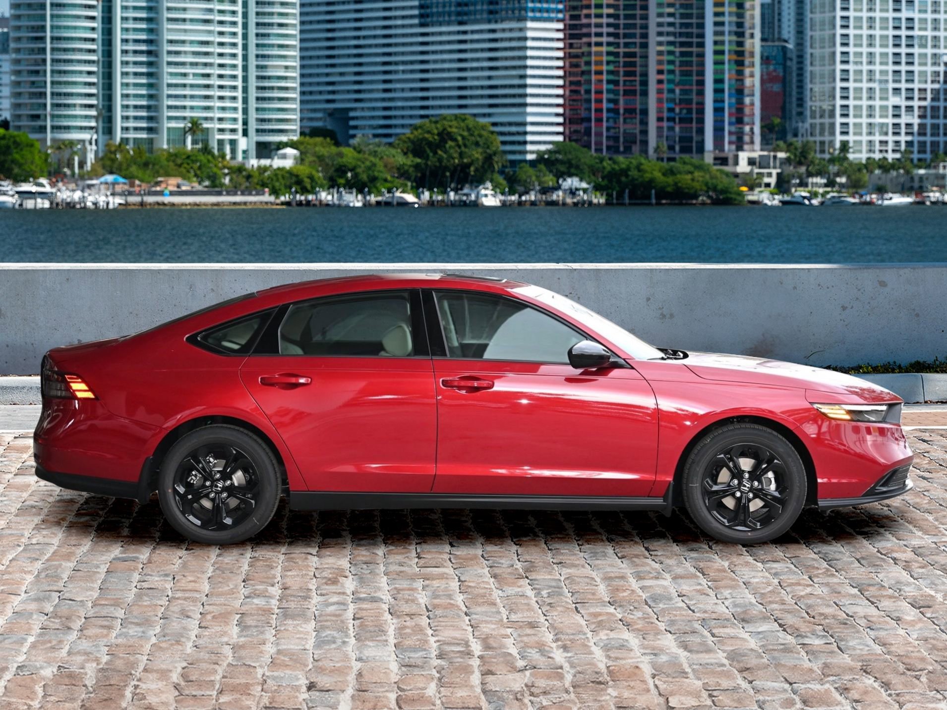 New 2025 Honda Accord SE image 4