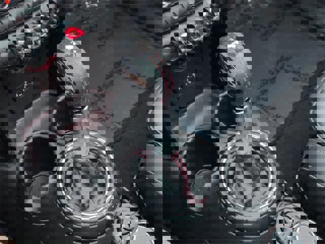 Used 2015 MINI Cooper S image 33