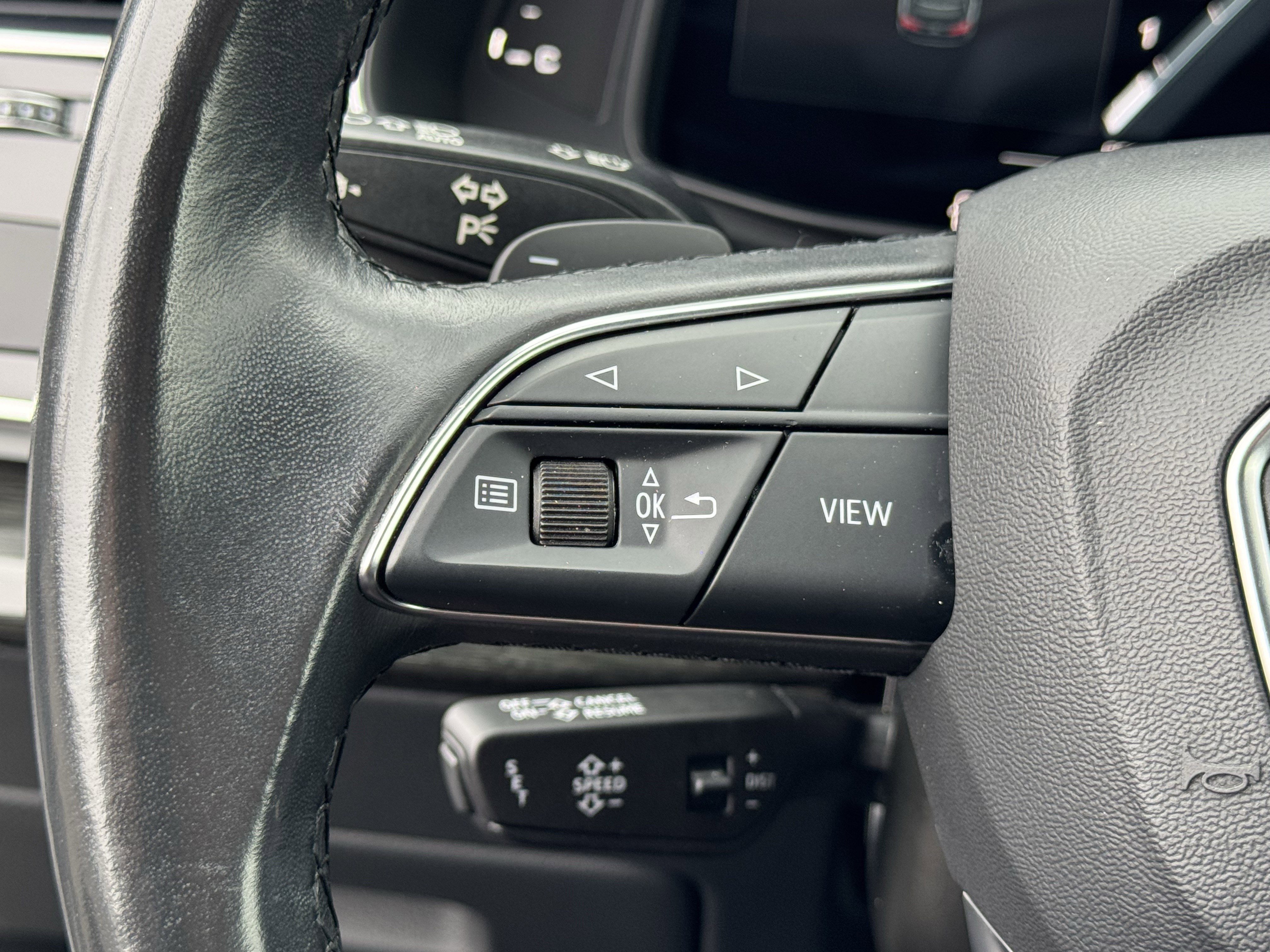 Used 2022 Audi Q7 Premium Plus image 31