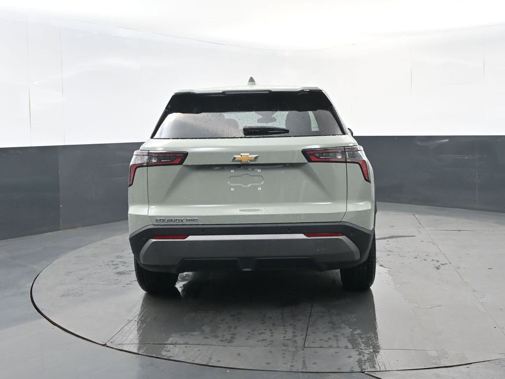 New 2026 Chevrolet Equinox LT image 4