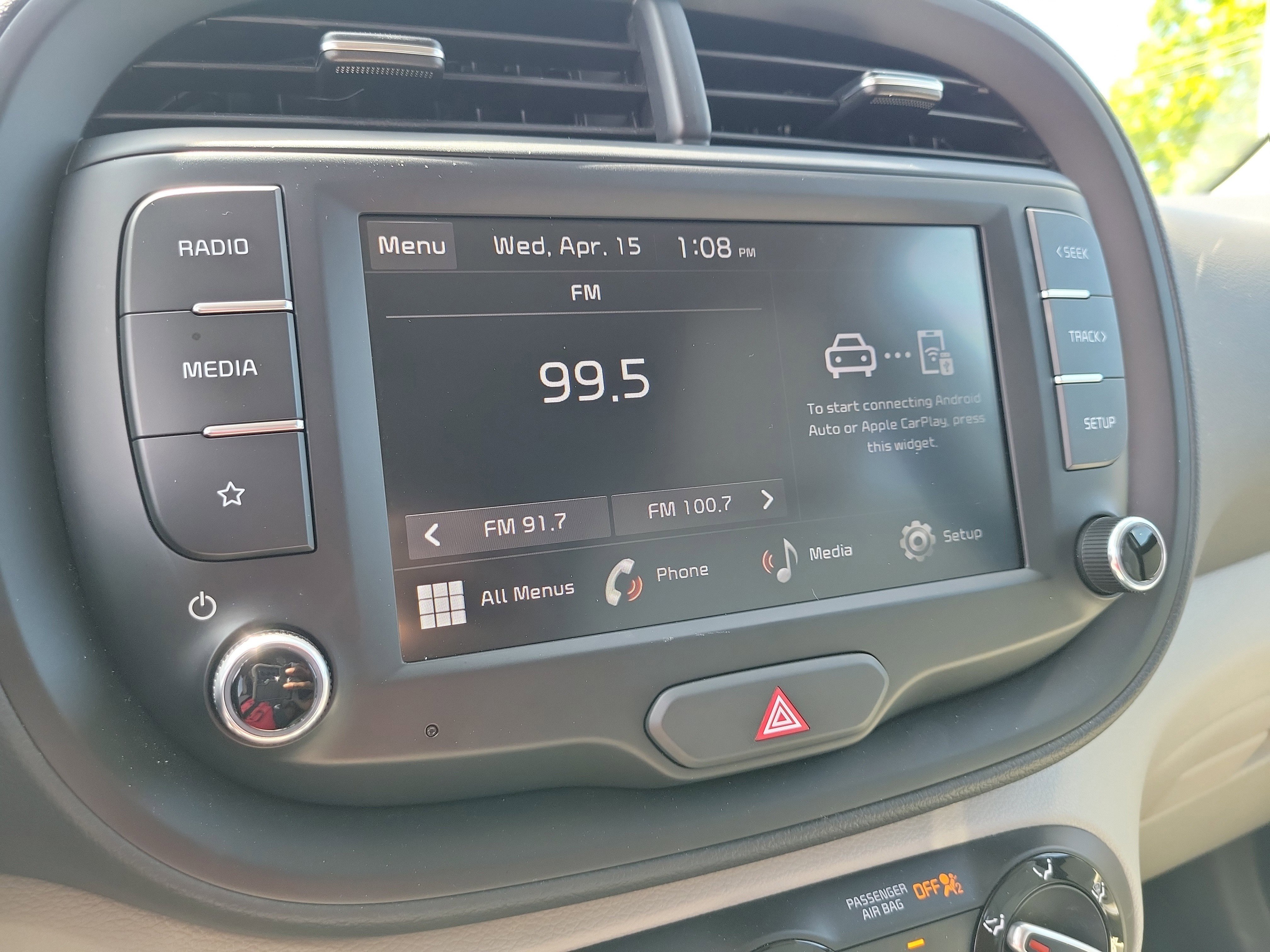 Used 2025 Kia Soul LX FWD image 25