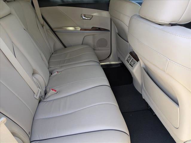 Used 2010 Toyota Venza image 14