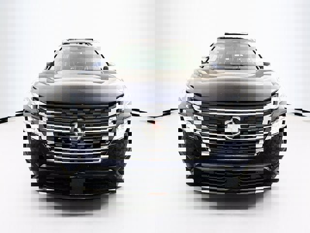 New 2026 Nissan Rogue Platinum image 2