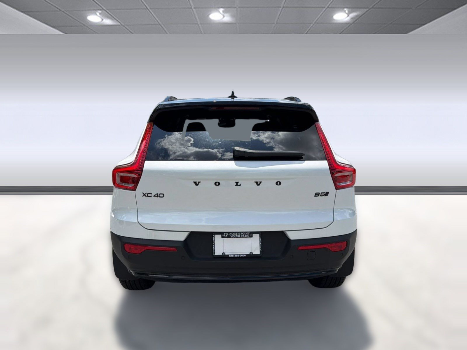 New 2026 Volvo XC40 B5 Ultra w/ Climate Package AWD/4WD image 9