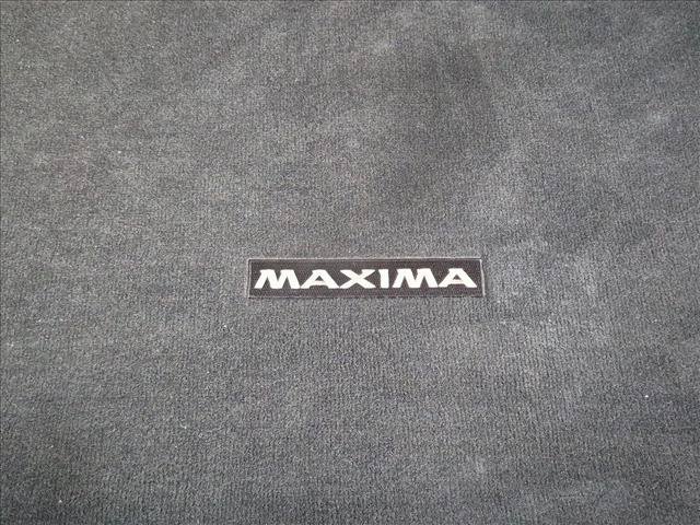 Used 2022 Nissan Maxima SV w/ Floor Mat Group FWD image 6