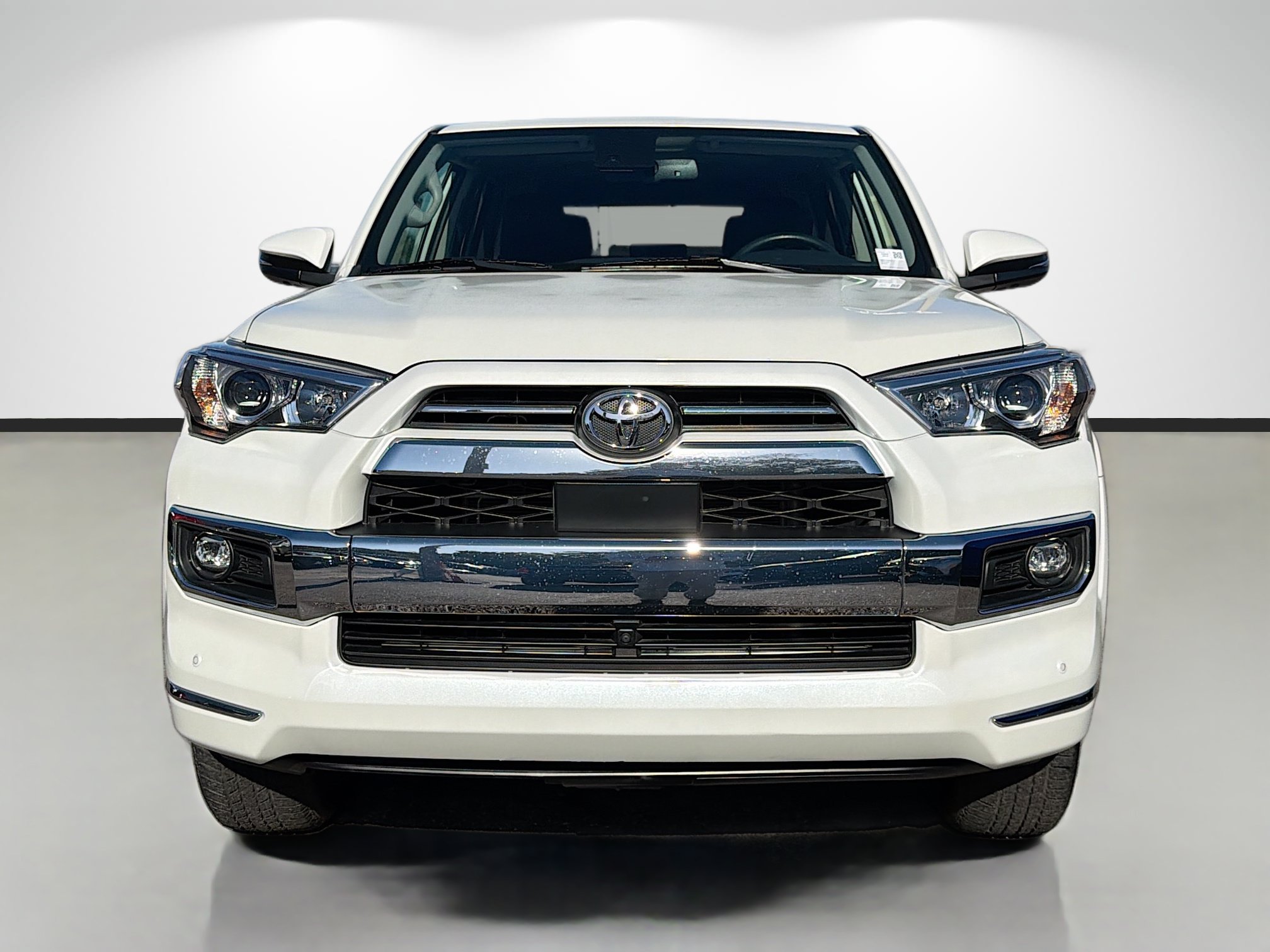 Used 2023 Toyota 4Runner Limited AWD/4WD image 8