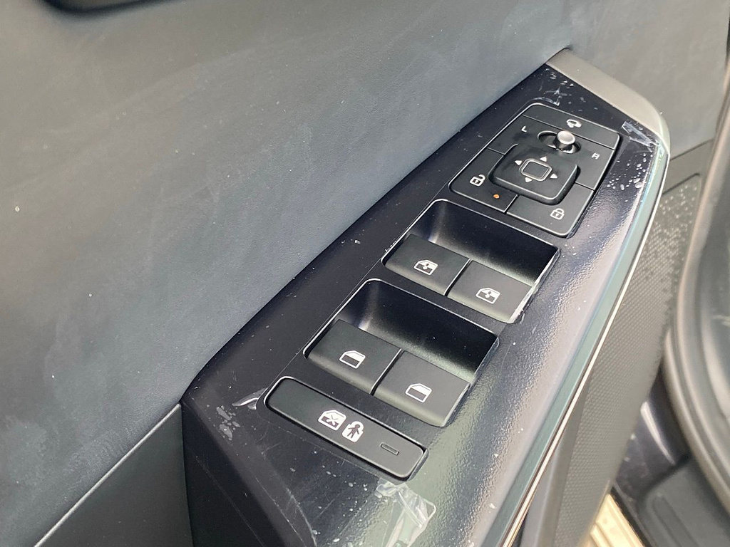New 2025 Kia EV6 Light AWD/4WD image 11