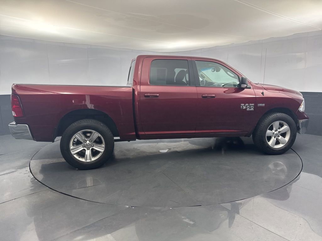 Used 2019 RAM 1500 Classic SLT w/ SLT Plus D￩cor Group AWD/4WD image 6