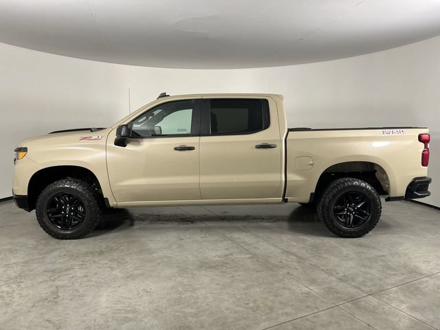 Used 2023 Chevrolet Silverado 1500 Custom Trail Boss AWD/4WD image 5
