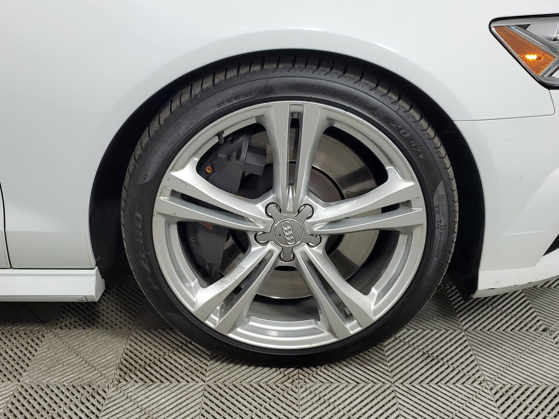 Used 2016 Audi S6 Prestige w/ Prestige Package image 14