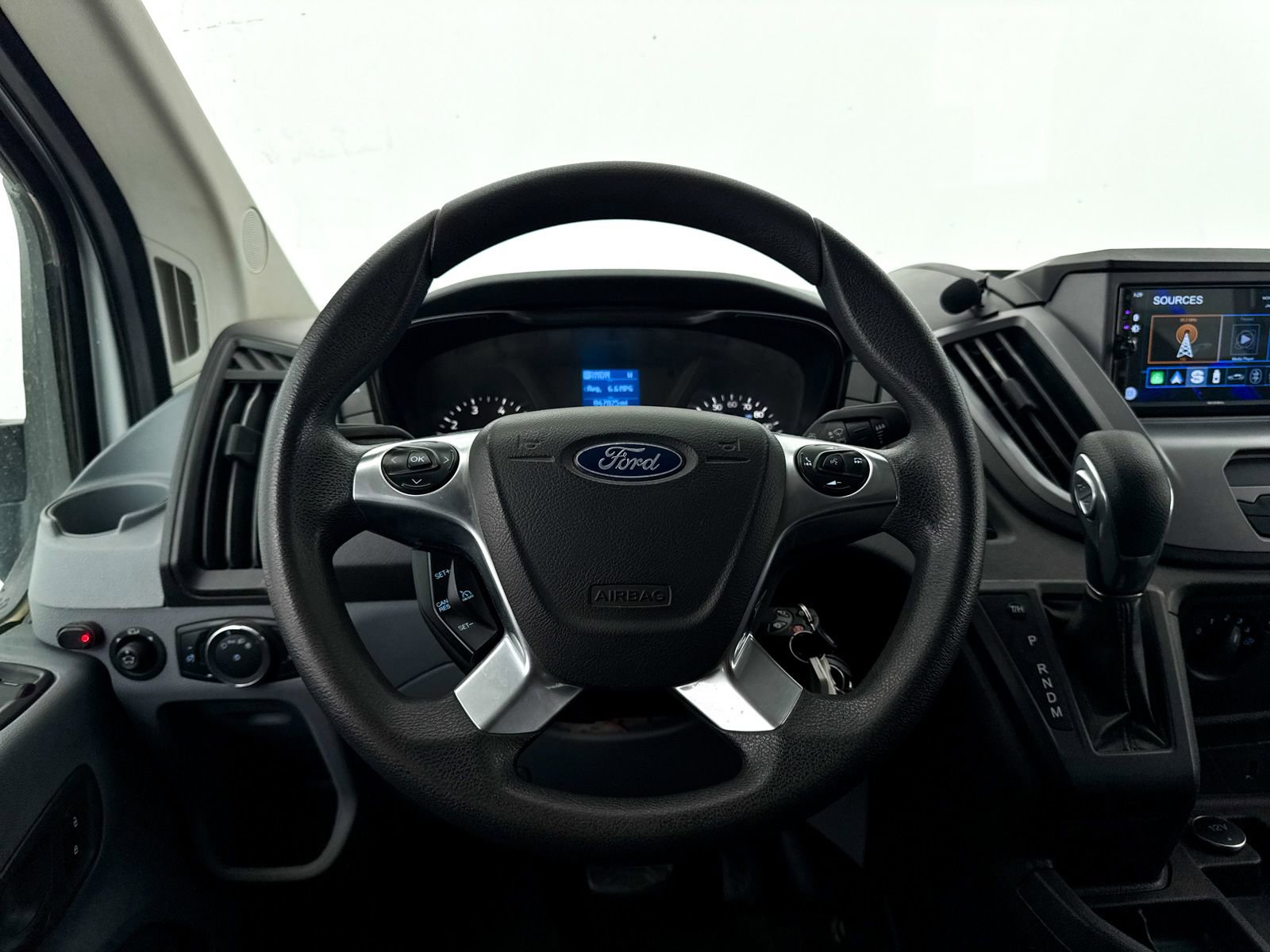 Used 2019 Ford Transit 350 XLT RWD image 23