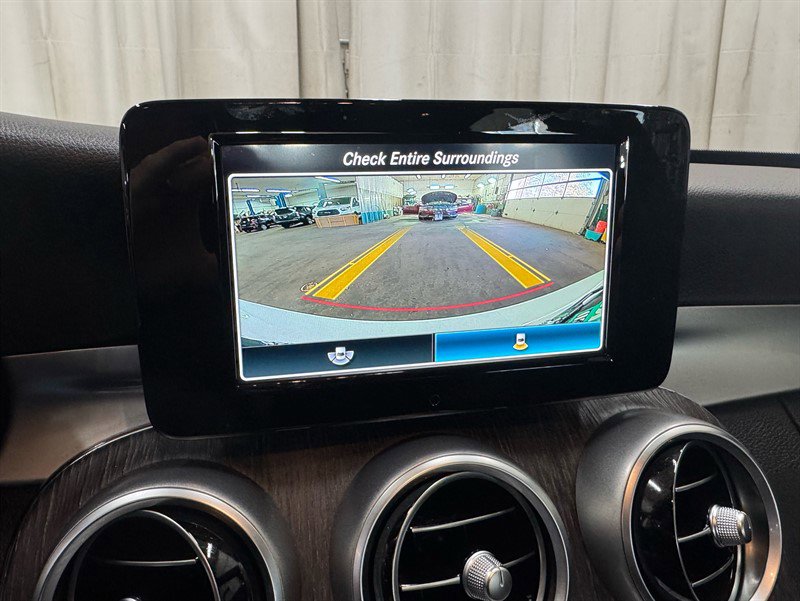 Used 2019 Mercedes-Benz C 300 4MATIC Sedan image 15