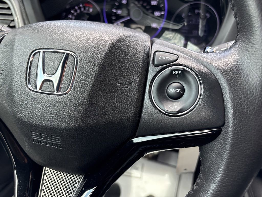 Used 2021 Honda HR-V Sport image 21