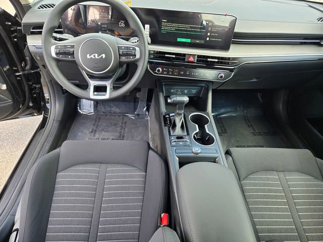 New 2026 Kia K5 LXS FWD image 19