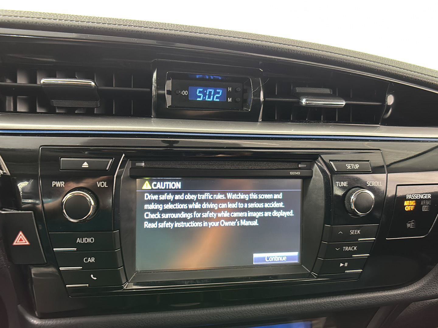 Used 2015 Toyota Corolla S FWD image 34