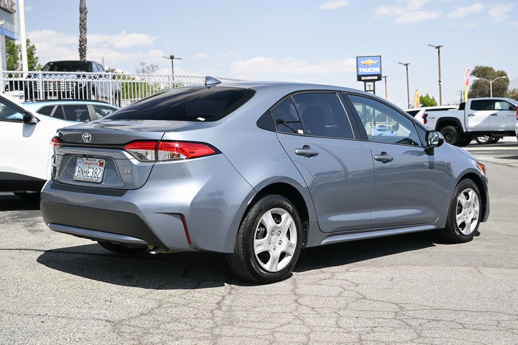 Used 2020 Toyota Corolla LE w/ Carpet Mat Package (TMS) FWD image 5