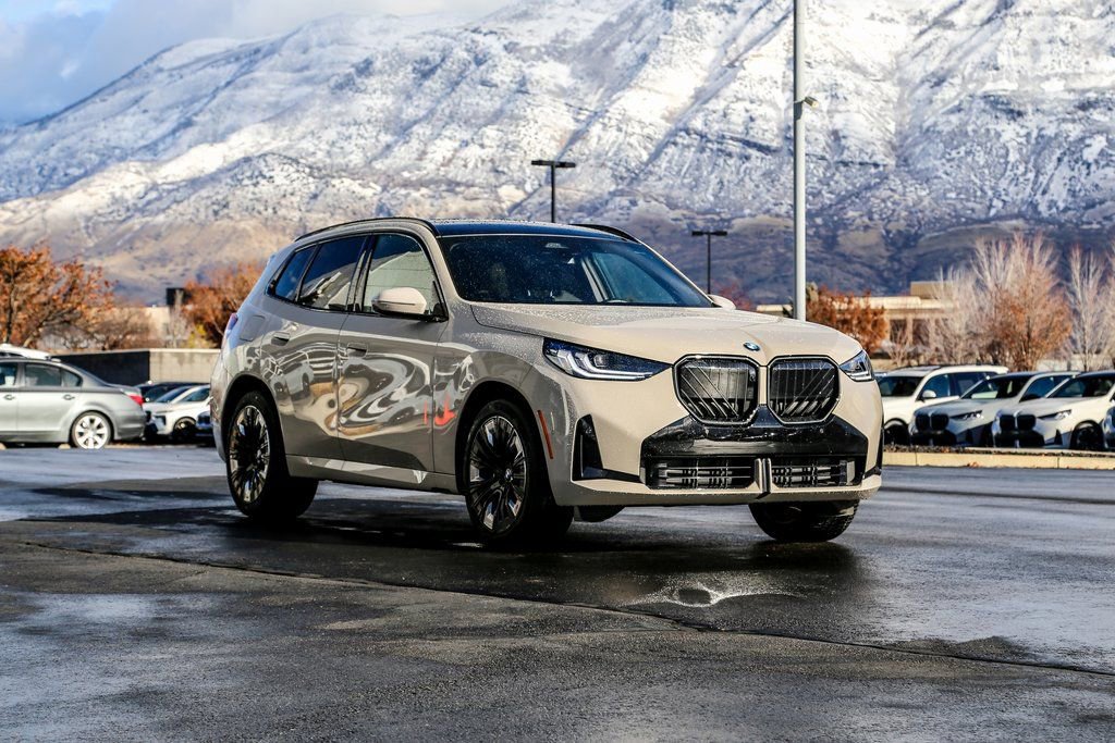 Used 2026 BMW X3 xDrive30 w/ Premium Package AWD/4WD image 7