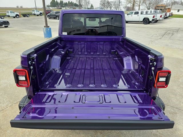 New 2026 Jeep Gladiator Mojave AWD/4WD image 10
