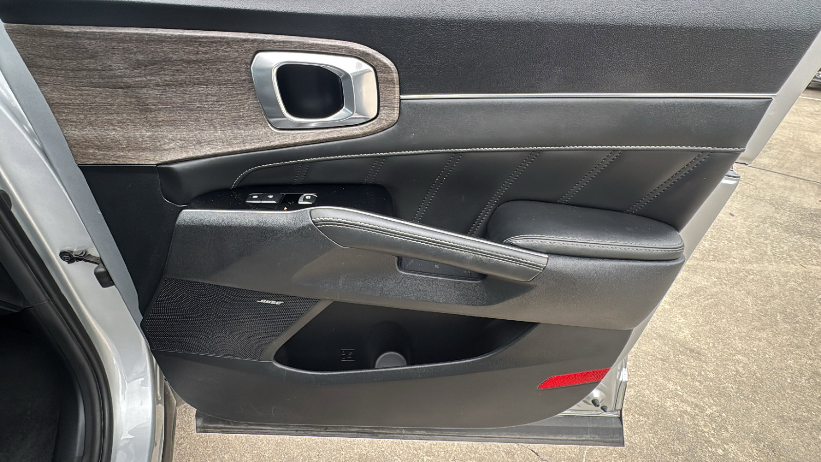 Used 2022 Kia Sorento SX Prestige AWD/4WD image 31