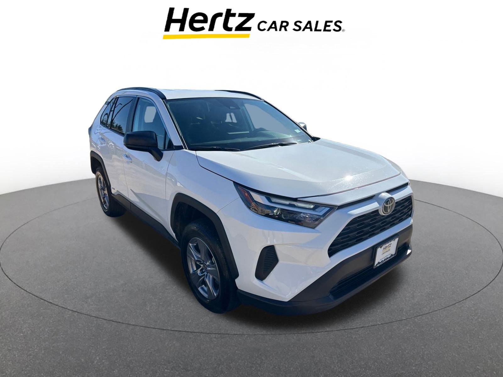 Used 2025 Toyota RAV4 LE image 1