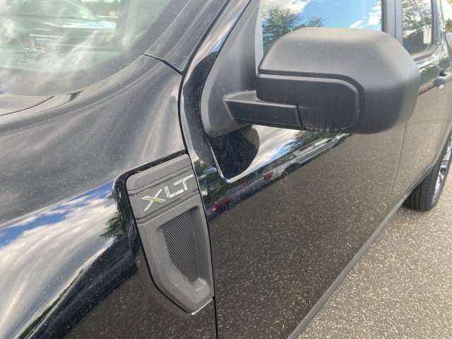 New 2025 Ford Maverick XLT FWD image 23