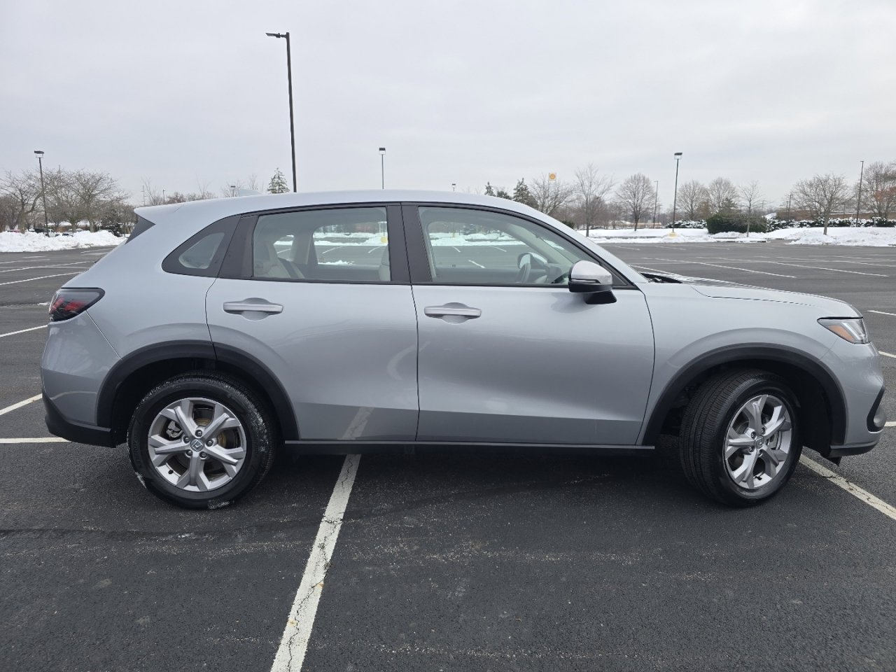 Used 2025 Honda HR-V LX image 16