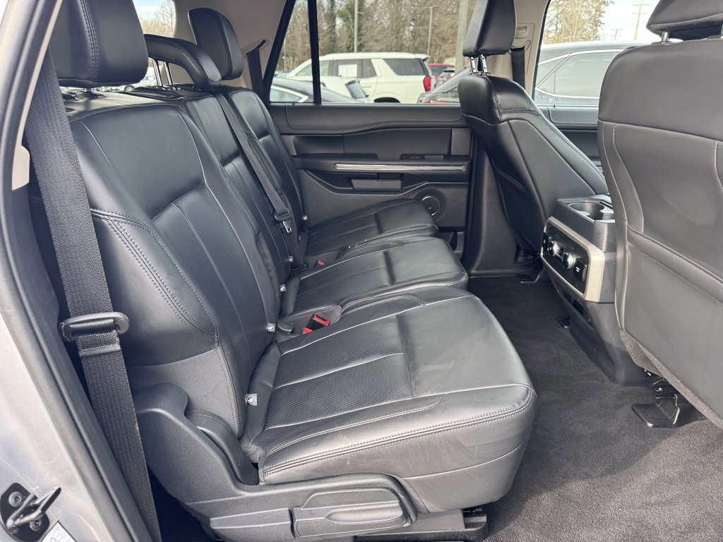 Used 2024 Ford Expedition Max XLT image 30