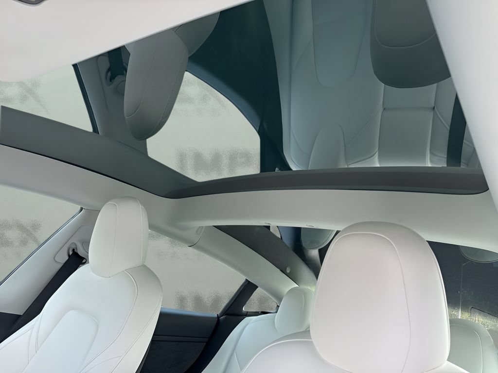 Used 2021 Tesla Model 3 Standard Range Plus RWD image 11