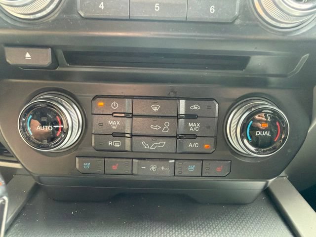 Used 2015 Ford F150 Lariat w/ Equipment Group 501A Mid AWD/4WD image 35
