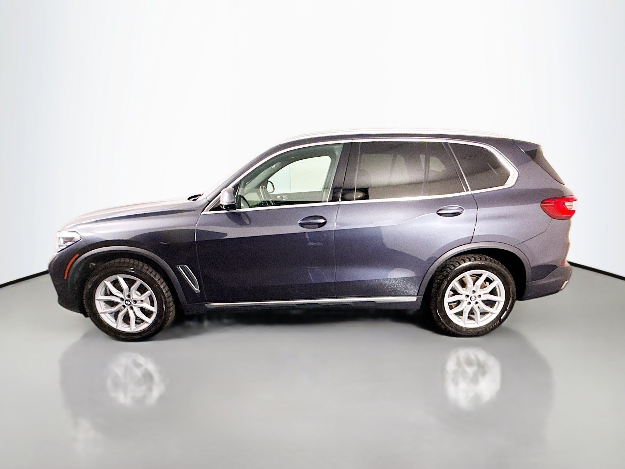 Used 2020 BMW X5 xDrive40i w/ Parking Assistance Package AWD/4WD image 6