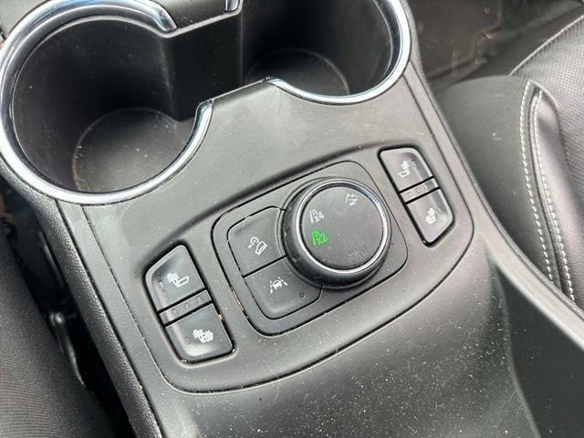 Certified 2022 GMC Terrain SLT image 38