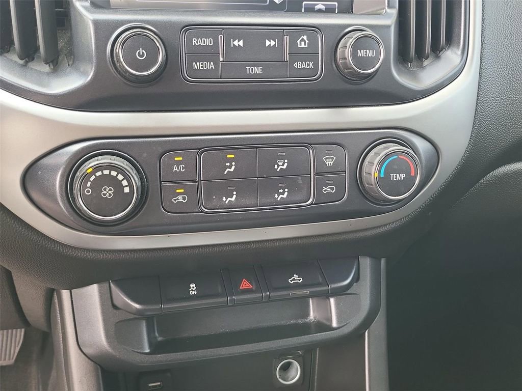 Used 2017 Chevrolet Colorado LT RWD image 32