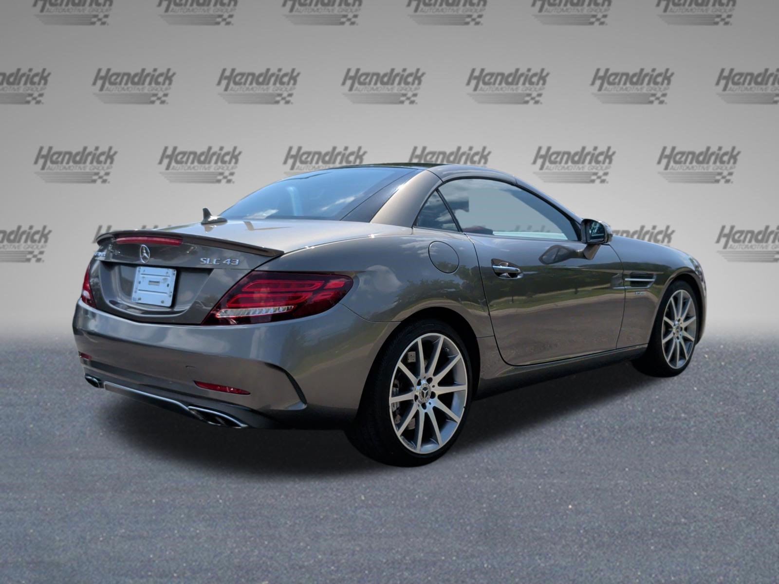 Used 2017 Mercedes-Benz SLC 43 AMG image 7