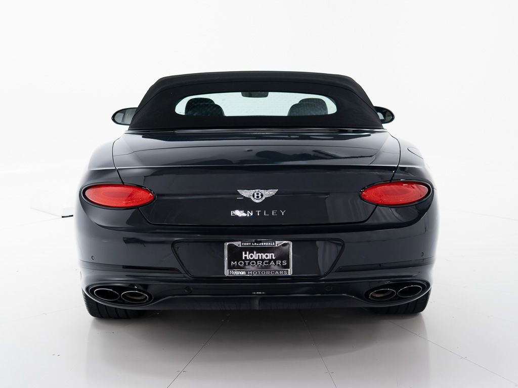 Used 2023 Bentley Continental GT Azure image 13