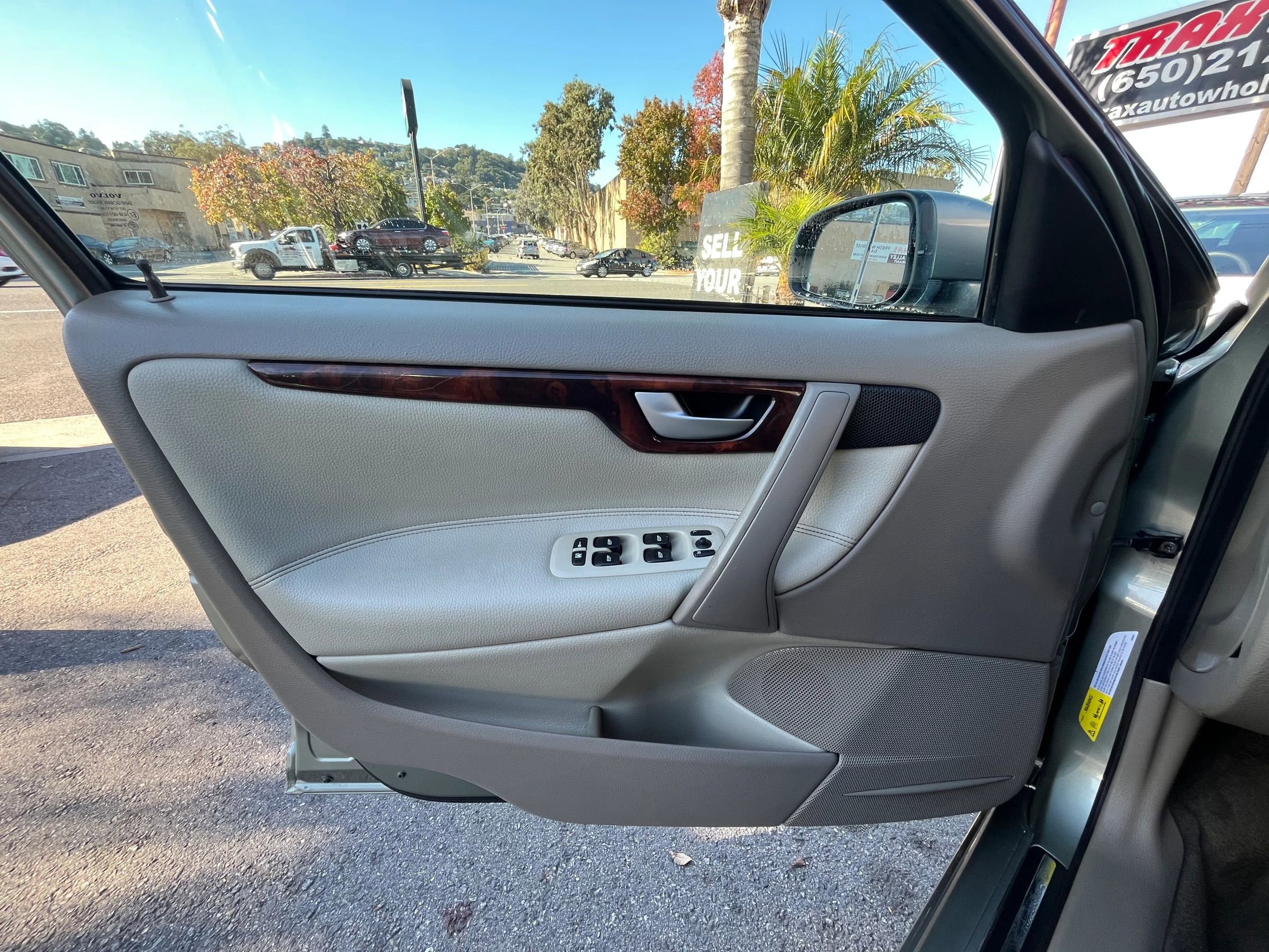 Used 2006 Volvo S60 2.5T FWD image 9